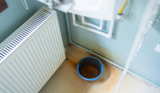 Best 24/7 water damage repair  in Clinton, NY